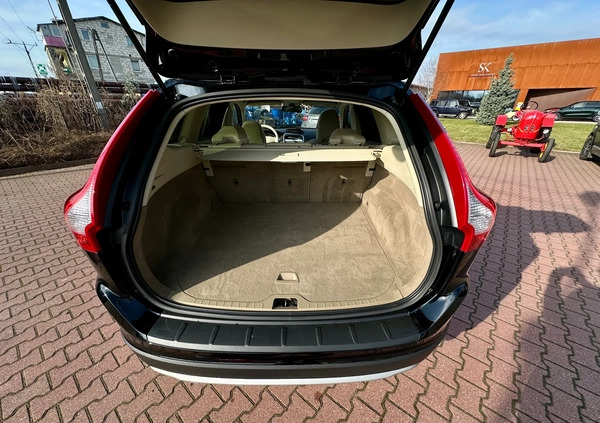Volvo XC 60 cena 54000 przebieg: 196400, rok produkcji 2010 z Górzno małe 137